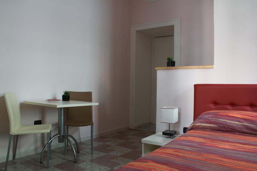 Bed & Breakfast San Francesco Salerno Phòng bức ảnh