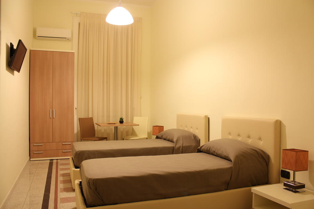 Bed & Breakfast San Francesco Salerno Phòng bức ảnh